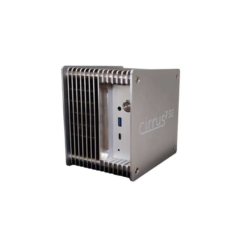 Undentia AB Cirrus7 SE silent music server with a silver custom CNC aluminum chassis and passive cooling fins.